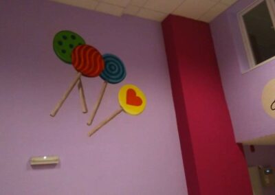 Arcoiris pintado por Asier Artieda Pintor en Pamplona